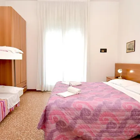 Hotel Edera Lido di Jesolo Exterior photo